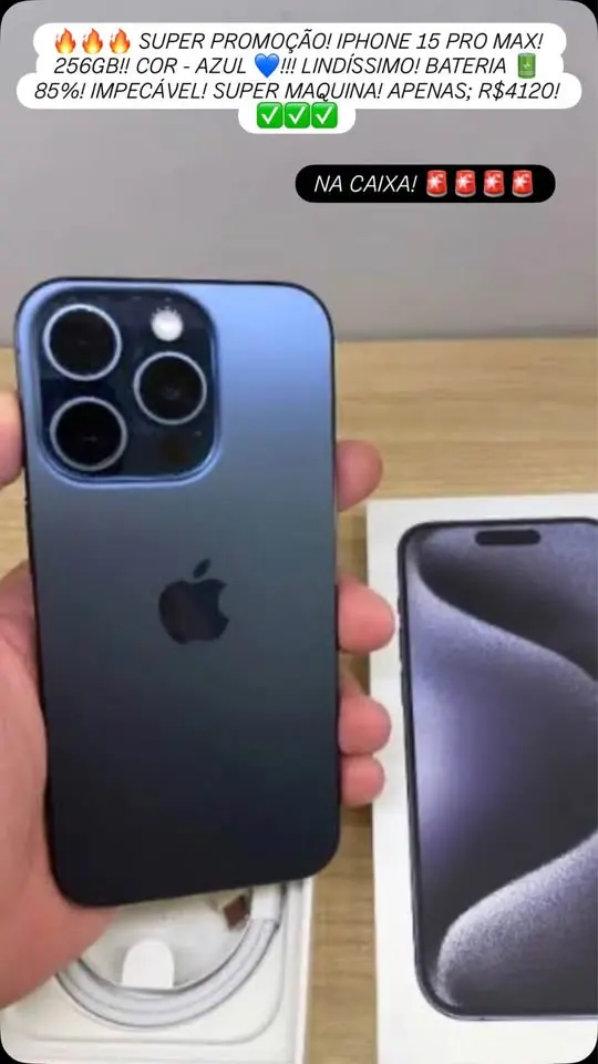iPhone 15 Pro Max 256GB seminovo azul na caixa