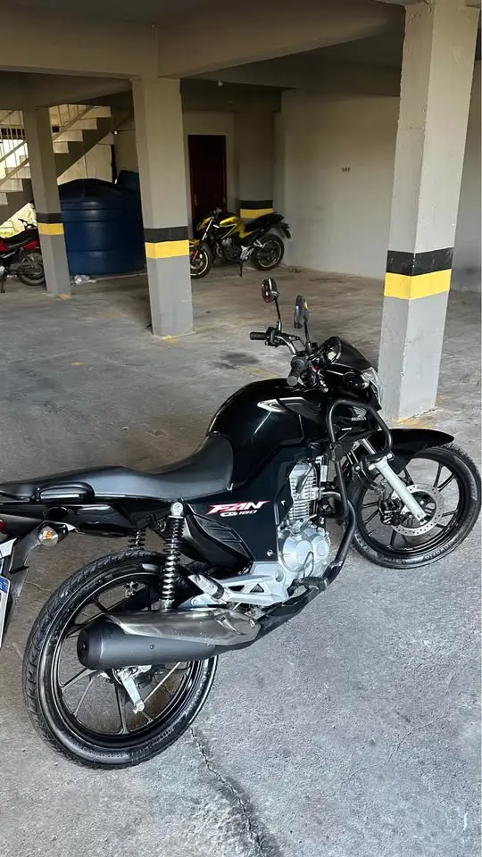 Honda CG 160 Fan 2023 à venda — única dona