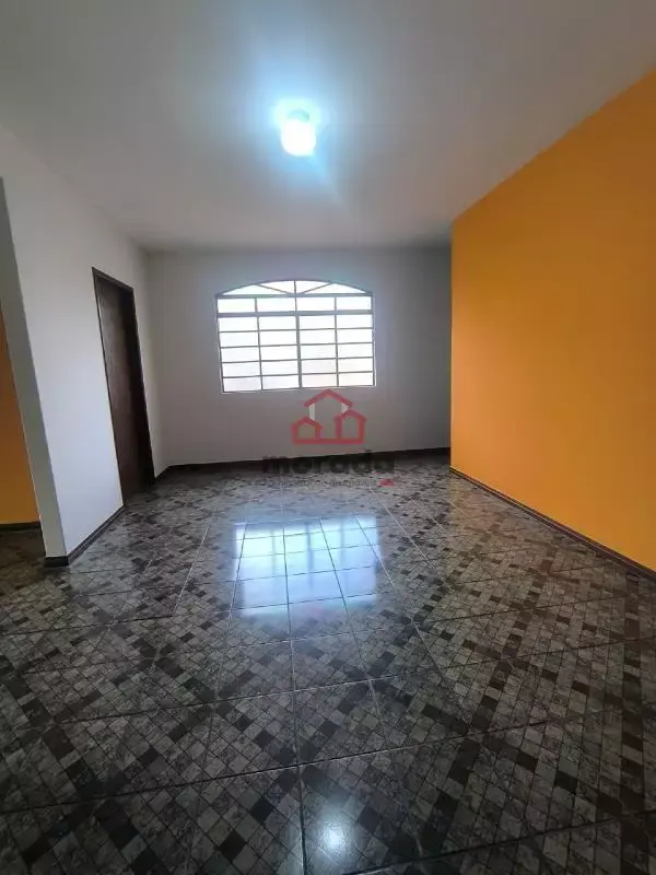 Casa para aluguel, 4 quartos, 1 suíte, 2 vagas, Lourdes