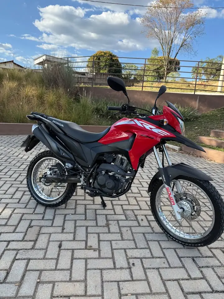 Honda XRE 190 2024 — apenas 9.400 km