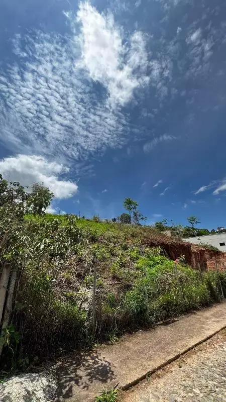 Lote à venda no bairro Olímpio Moreira – 300 m²
