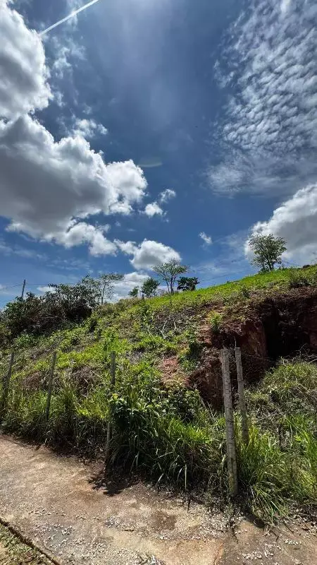 Lote à venda no bairro Olímpio Moreira – 300 m²