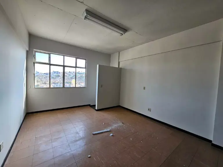 Sala Comercial 46 m² no Centro – Edifício Benfica