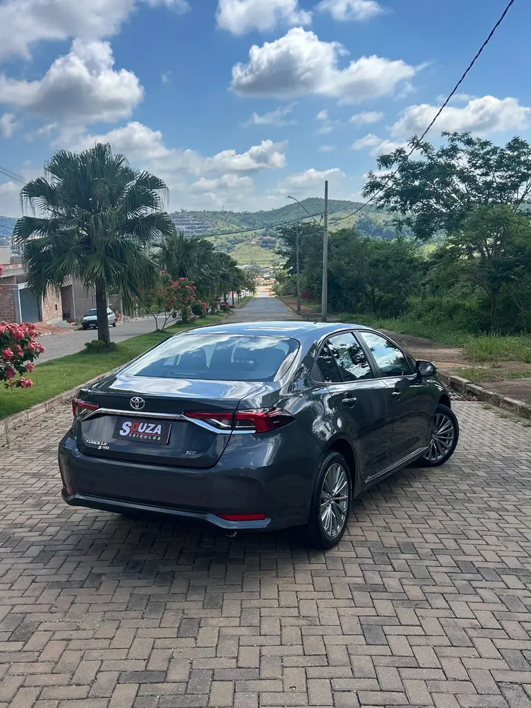 Toyota Corolla 2.0 XEI 2024 — 34 mil km, único dono — Vila Nazaré