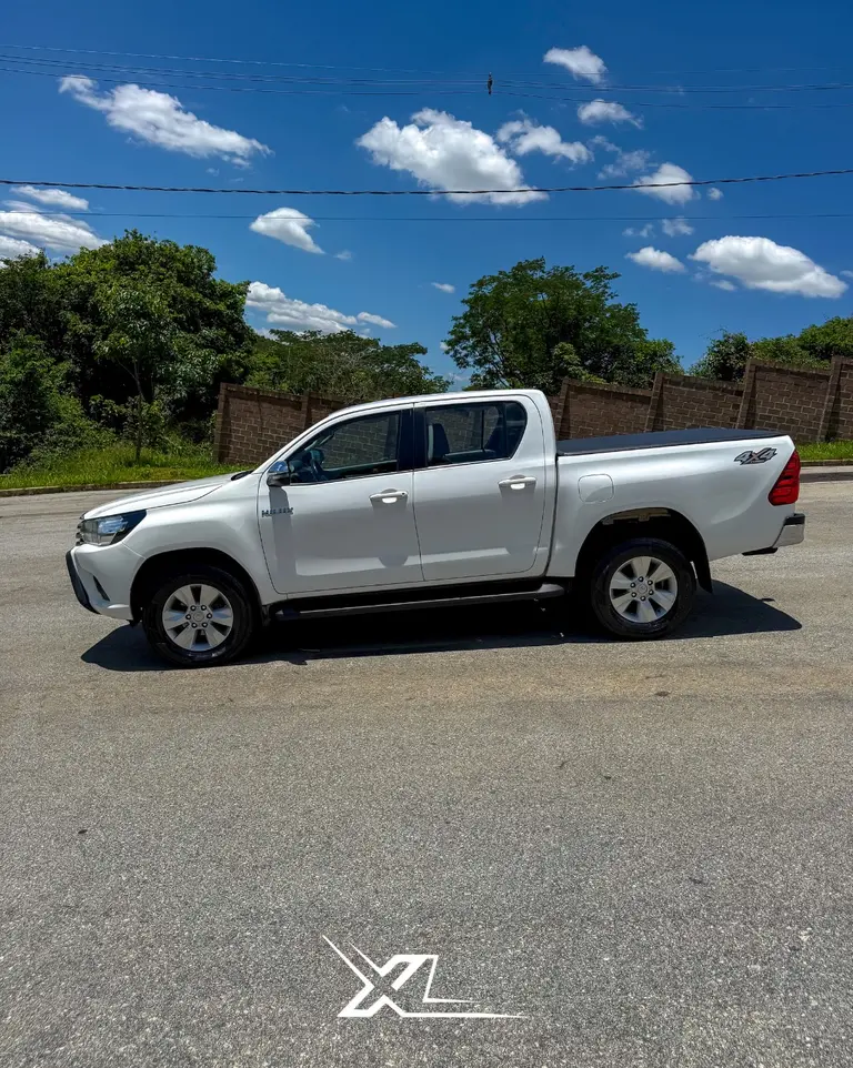 Toyota Hilux SRV 4x4 2018 – 133 mil km