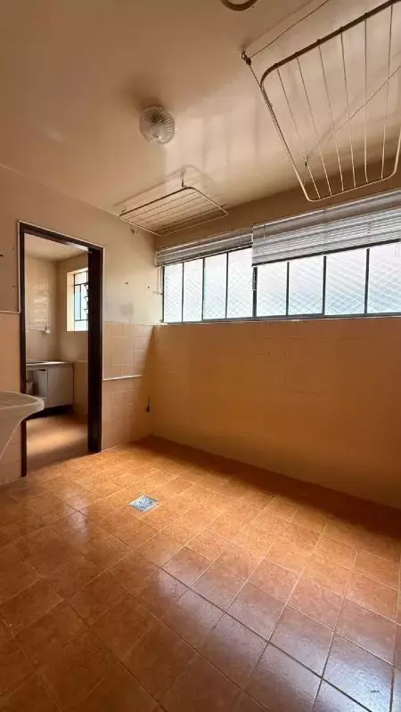 Apartamento à venda, 3 quartos, 1 suíte, 1 vaga, Centro