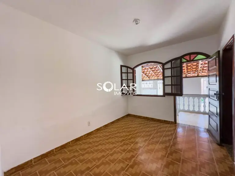 Casa a venda no bairro Itaunense — 3 quartos, 172 m²