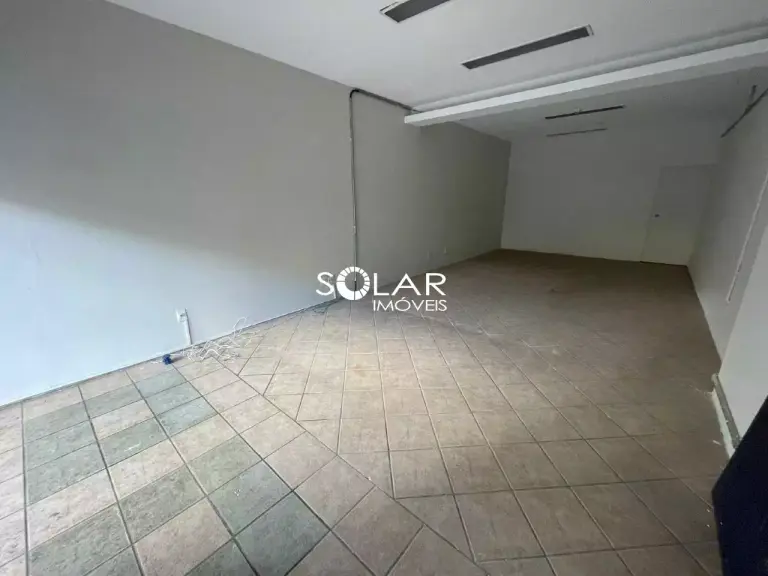 Loja para aluguel no bairro Centro, em Itaúna