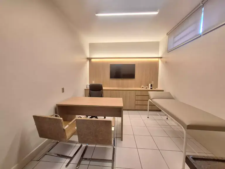 Consultório moderno e funcional no Centro — 37 m² para alugar