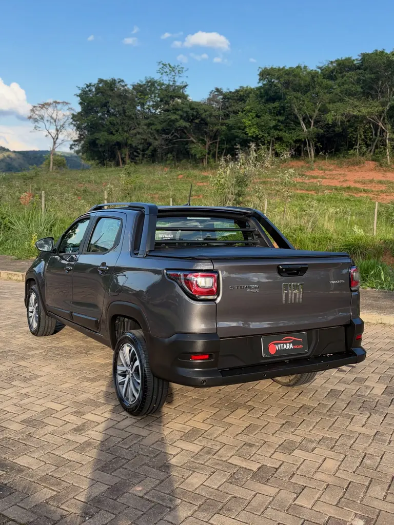 Fiat Strada Volcano 1.3 22/23 à venda