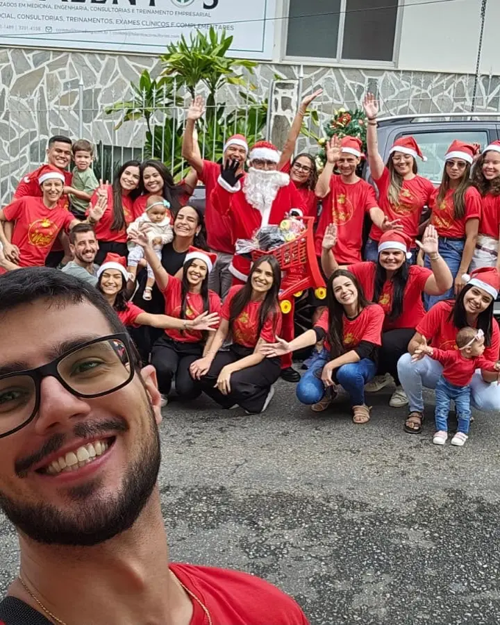 Campanha Unidos pelo Natal arrecada brinquedos em Itaúna