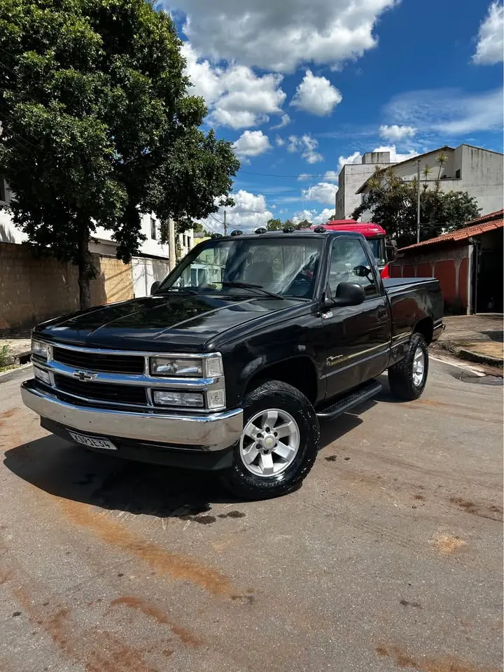 Chevrolet Silverado 1998 diesel — venda ou troca