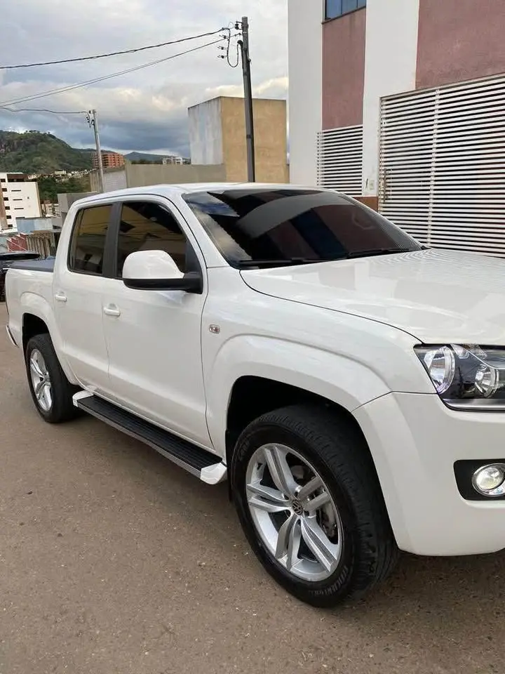 Volkswagen Amarok 4x4 SE TDI 2013 — 170 mil km