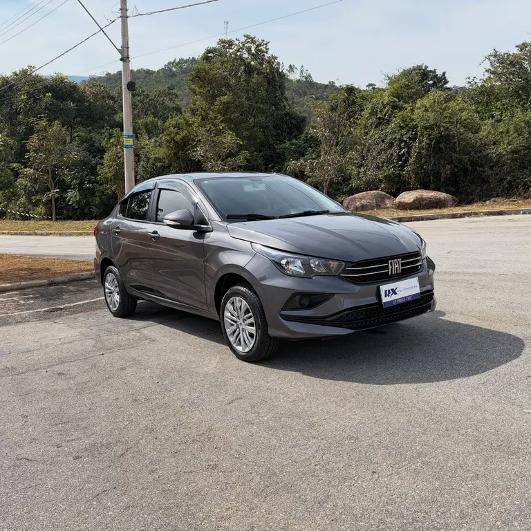 Fiat Cronos 2025 Automático — 10 mil km