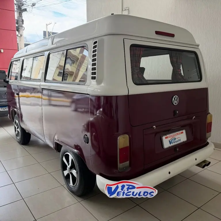 VW Kombi 1.4 Flex 2010 — 144.000 km