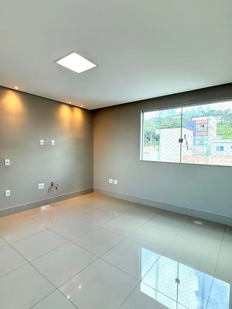 Apartamento 3 quartos, 187 m² à venda no bairro Veredas