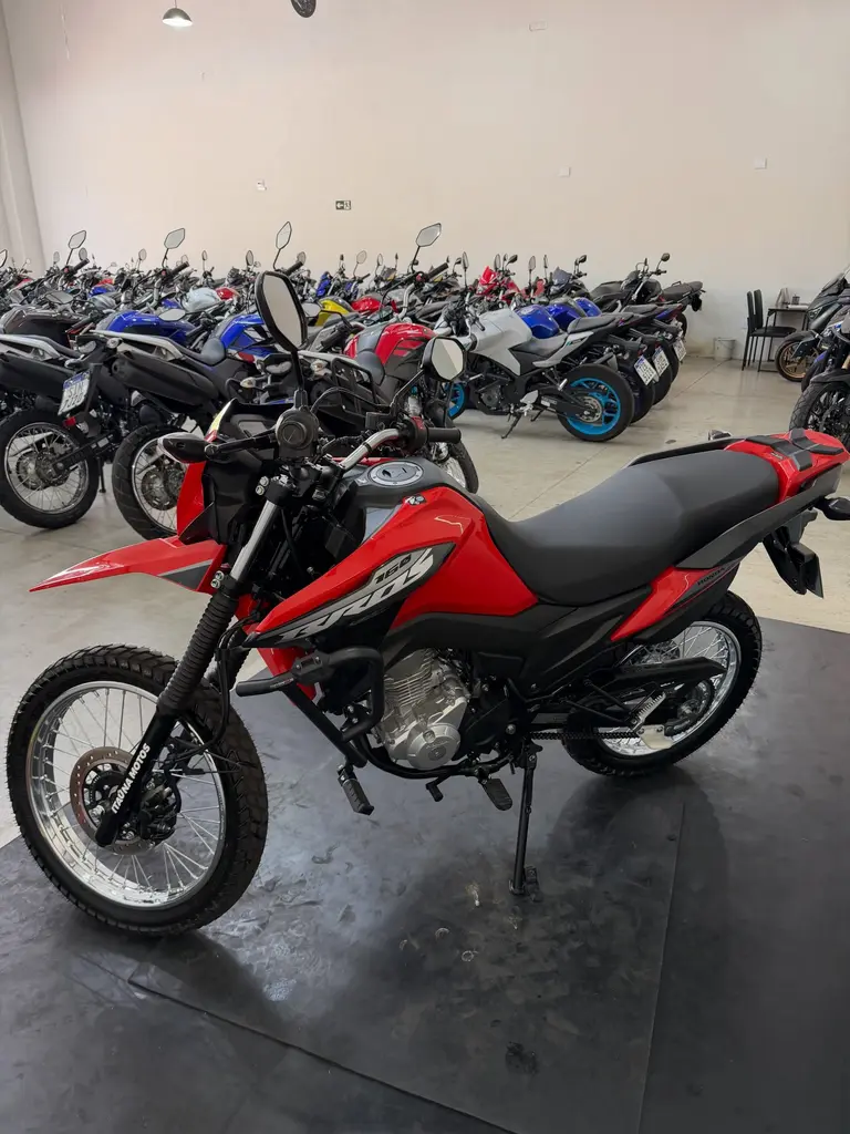 Honda Bros 160 ABS 2025/2026 – Nova, apenas 400 km