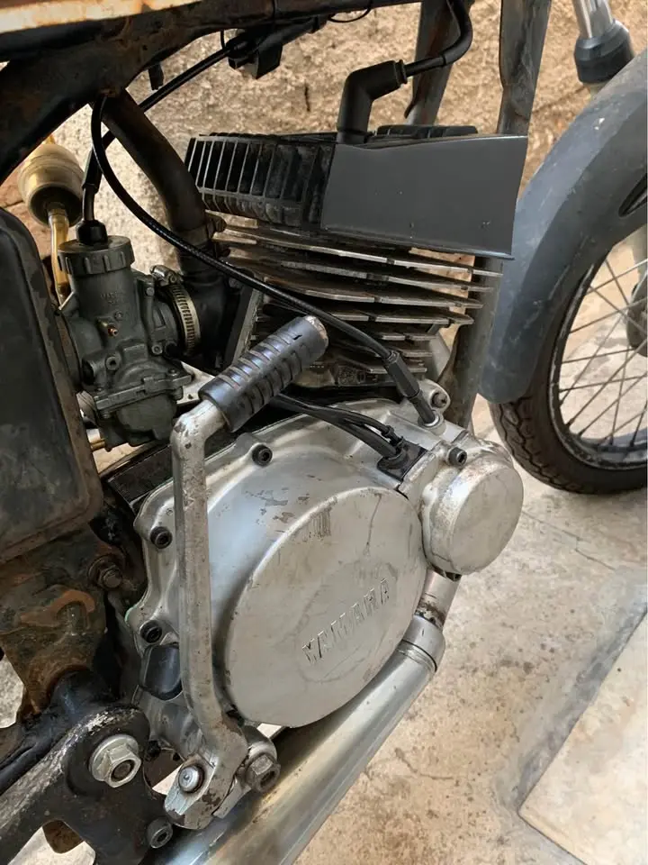 Yamaha 135 para peças ou roça — Itaúna