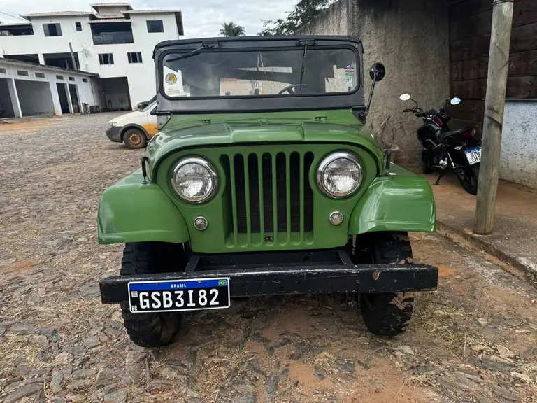 Jeep Willys 1973 à venda