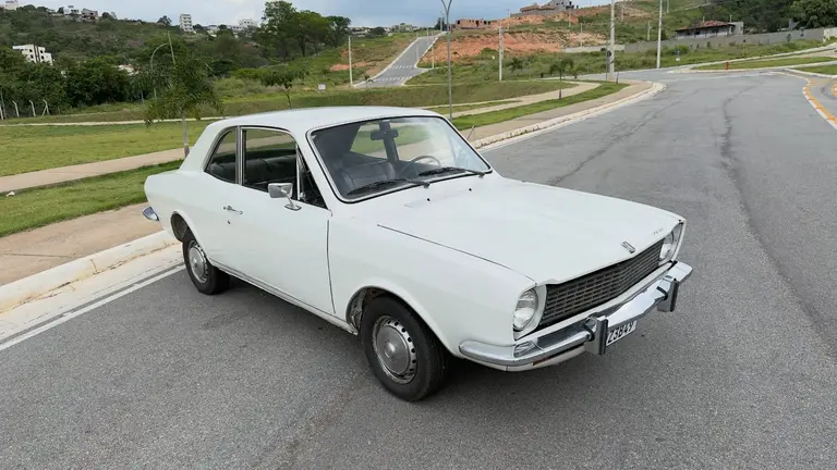 Corcel Luxo 1976 à venda