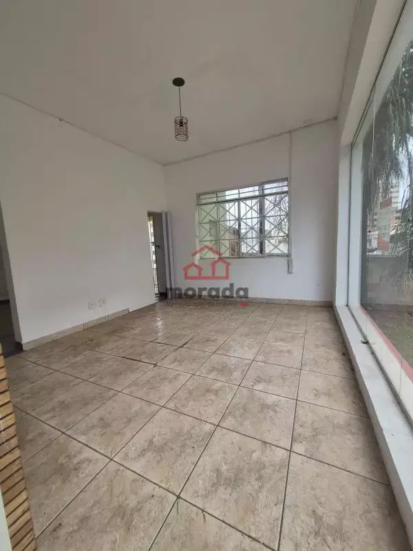 Casa à venda, 7 quartos, 1 suíte, CENTRO