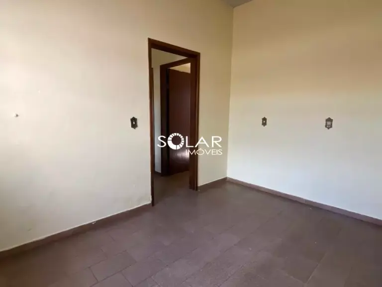 Casa à venda no bairro São Geraldo, em Itaúna