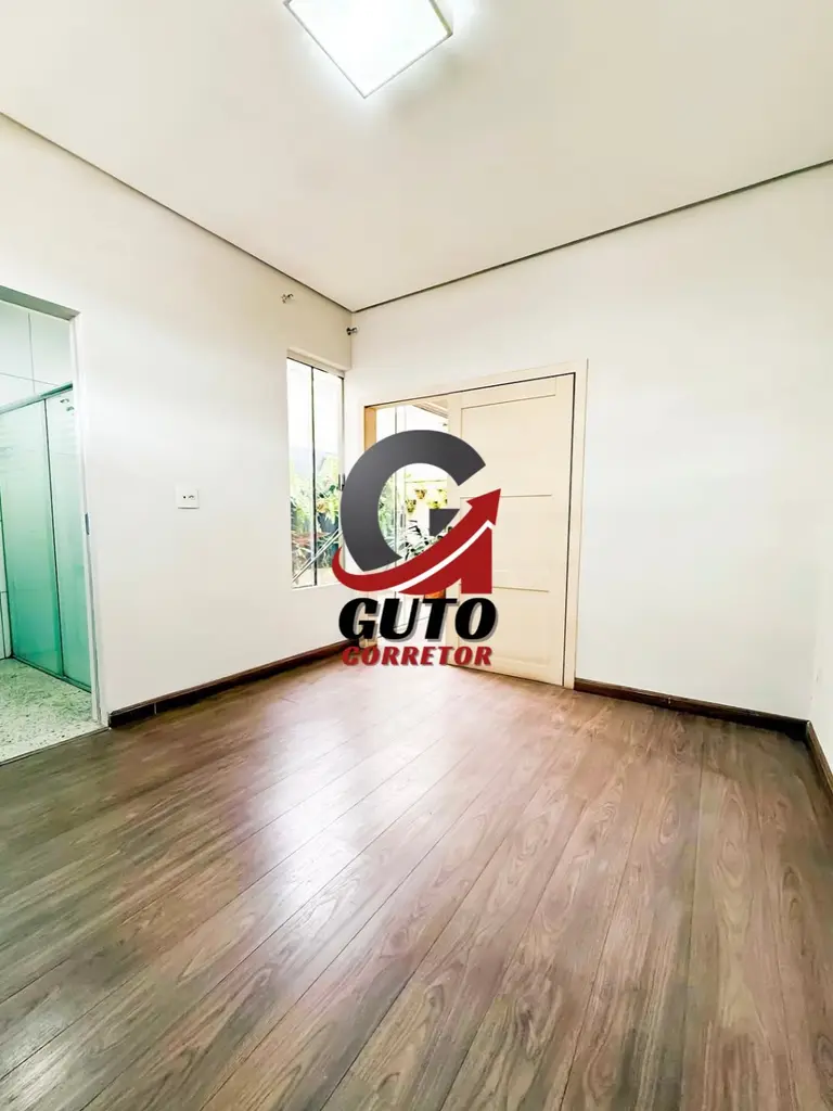 Casa à venda no Bairro das Graças