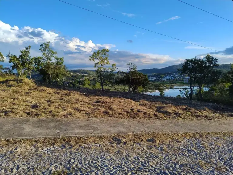 Lote em condomínio à venda, Condomínio Solar dos Lagos