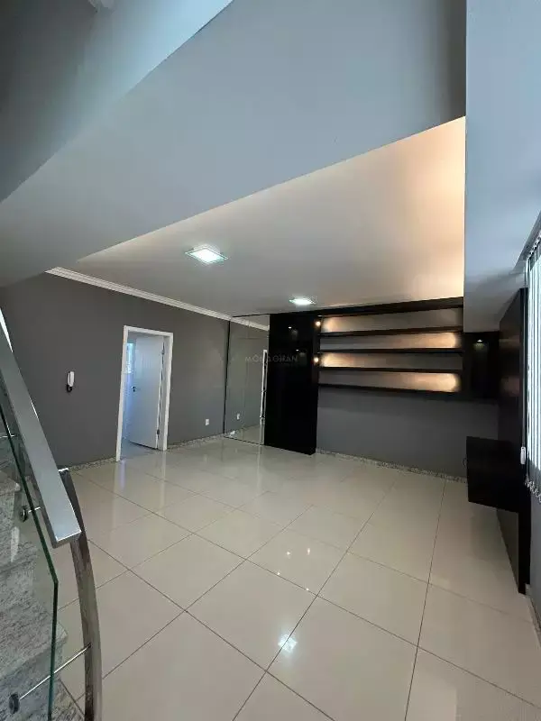 Cobertura à venda, 4 quartos, 2 suítes, 2 vagas, Lourdes