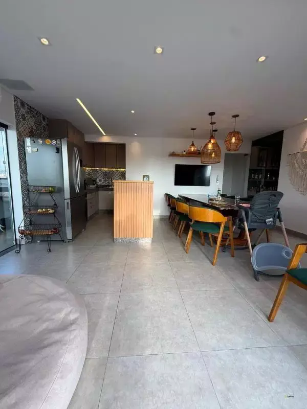 Cobertura à venda, 3 quartos, 1 suíte, 2 vagas, Três Marias