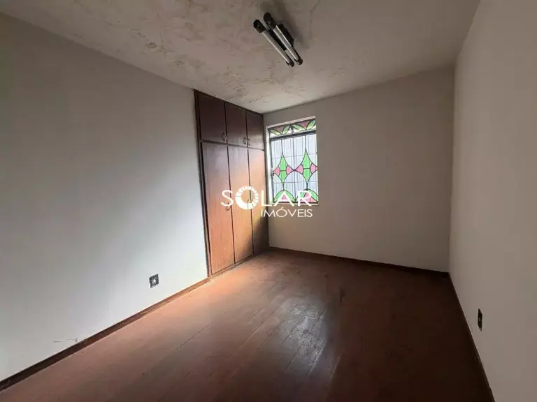 VENDA DE CASA RESIDENCIAL