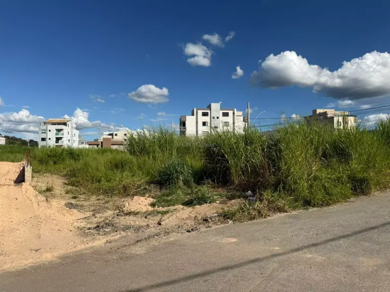 Lote à venda, Sion