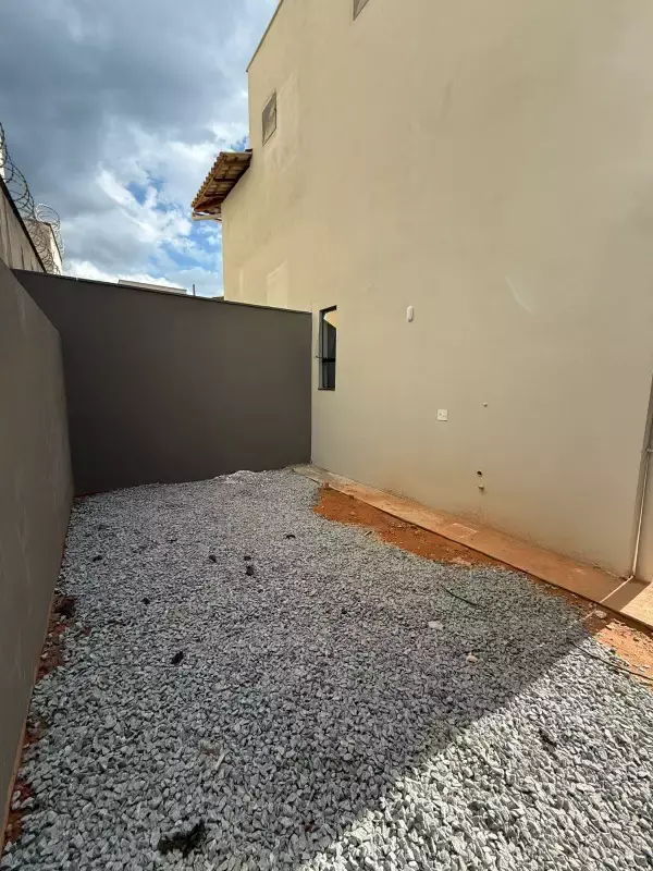 CASA à venda, 3 quartos, 1 suíte, 2 vagas, RECANTO DAS PEIXOTAS
