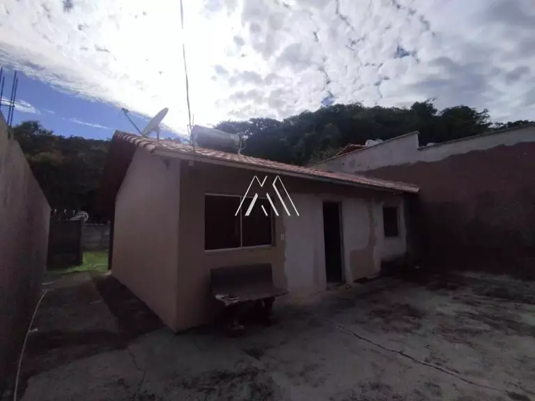 Casa 3 quartos à venda na Santa Edwiges II em Itaúna