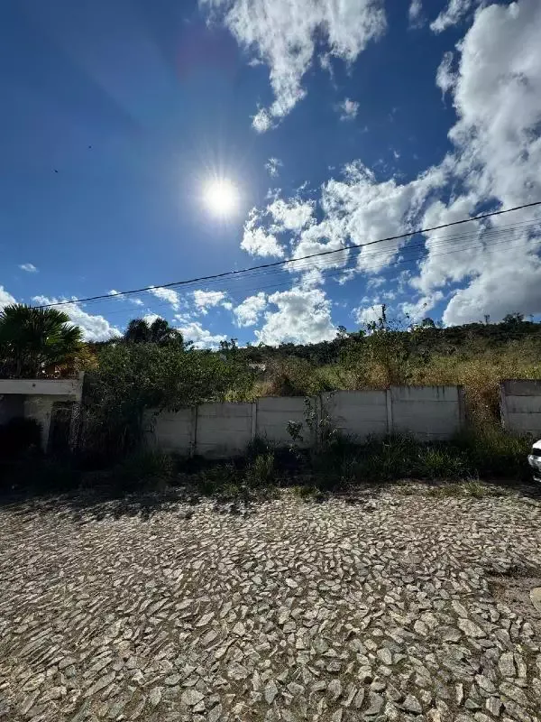 Lote 450 m² à venda no Tropical
