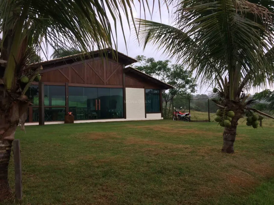 Casa 115 m² – Terreno 1.927 m² no Centro