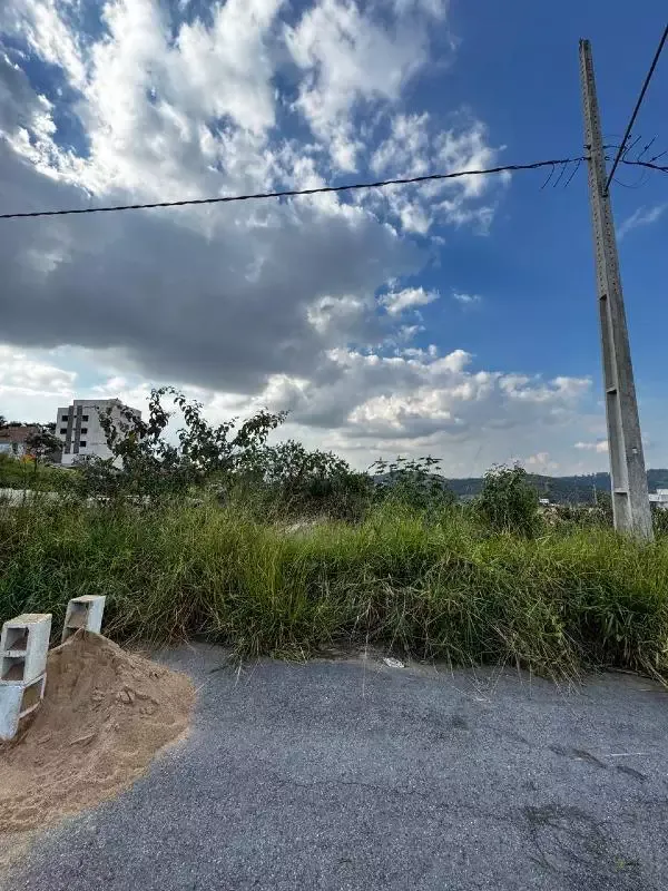 Lote à venda, Vila da Serra