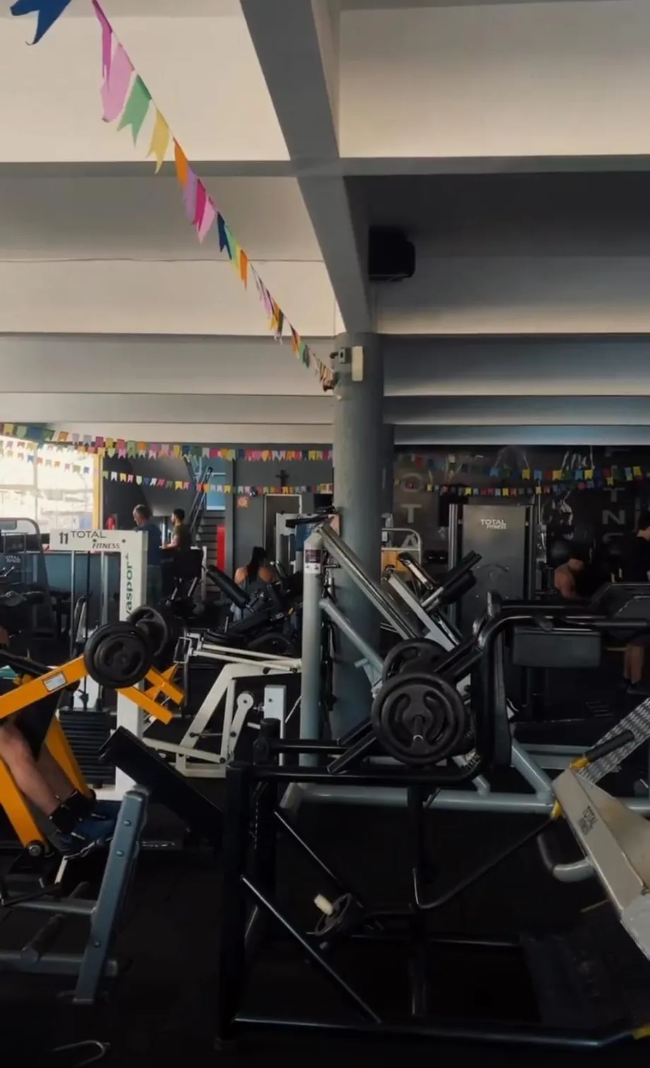 Academia Total Fitness