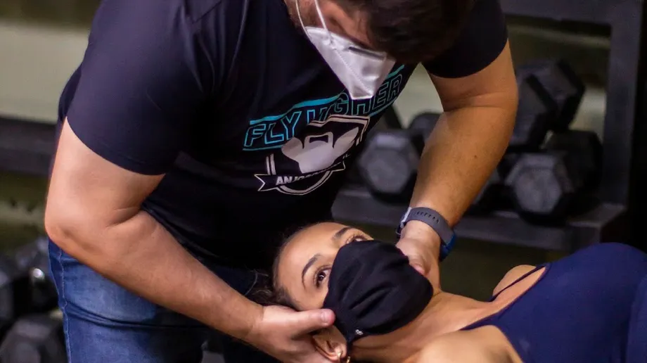 DR CRISTIANO OLIVEIRA - FISIOTERAPEUTA