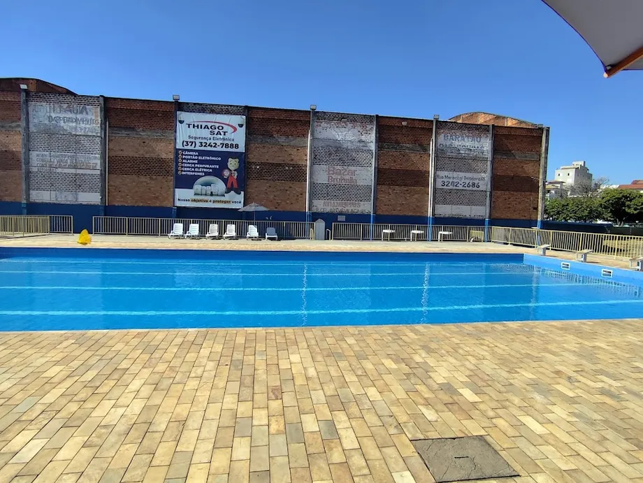 Associação Recreativa e Desportiva da Praça de Esportes JK