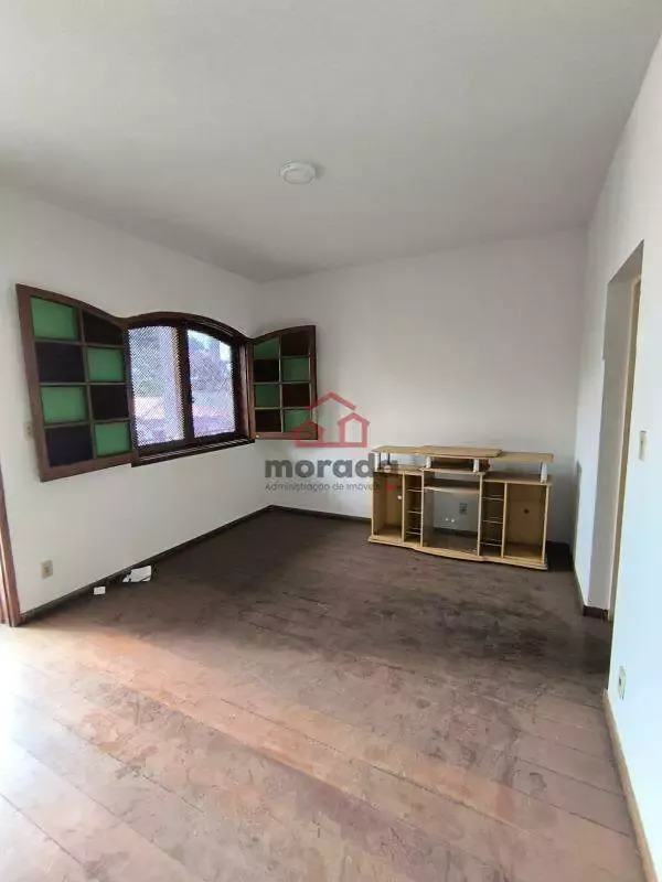 Apartamento residencial 4 quartos (2 suítes) no Centro de Itaúna