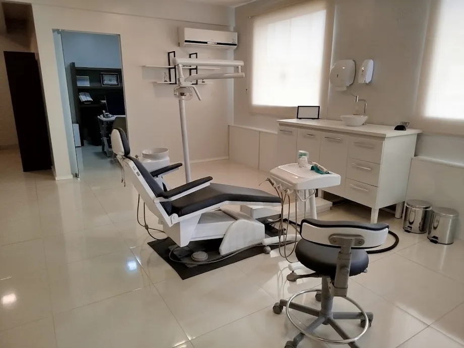 Dr. Wilber Martinez Odontologia