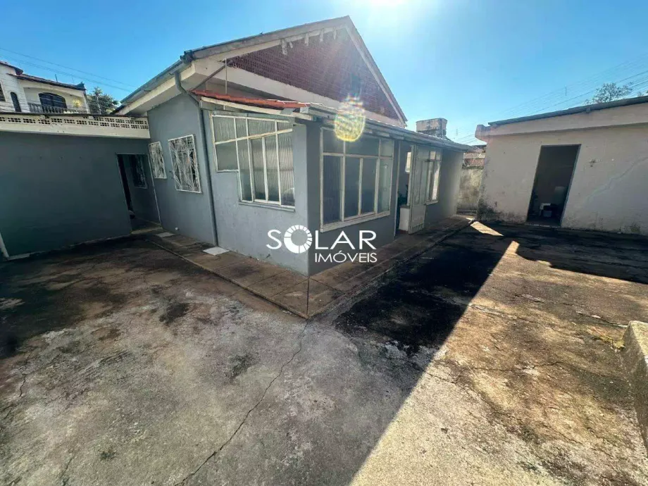 Casa residencial e comercial à venda no Lourdes