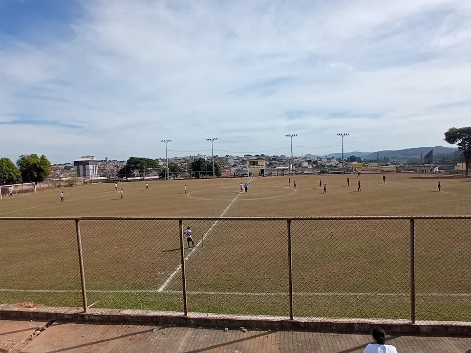 Estádio Municipal João Tadeu de Oliveira (Garcião)