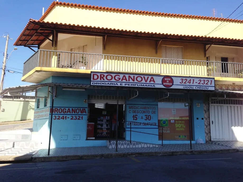Drogaria Garcias – Aberta até as 19h
