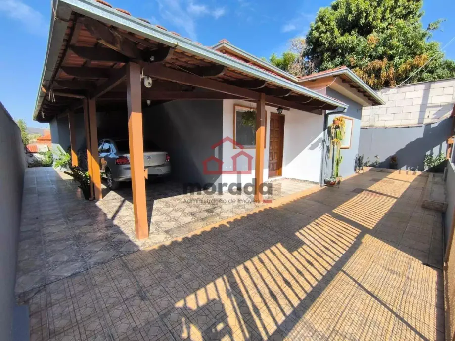 Casa 3 quartos à venda no Parque Jardim Santanense