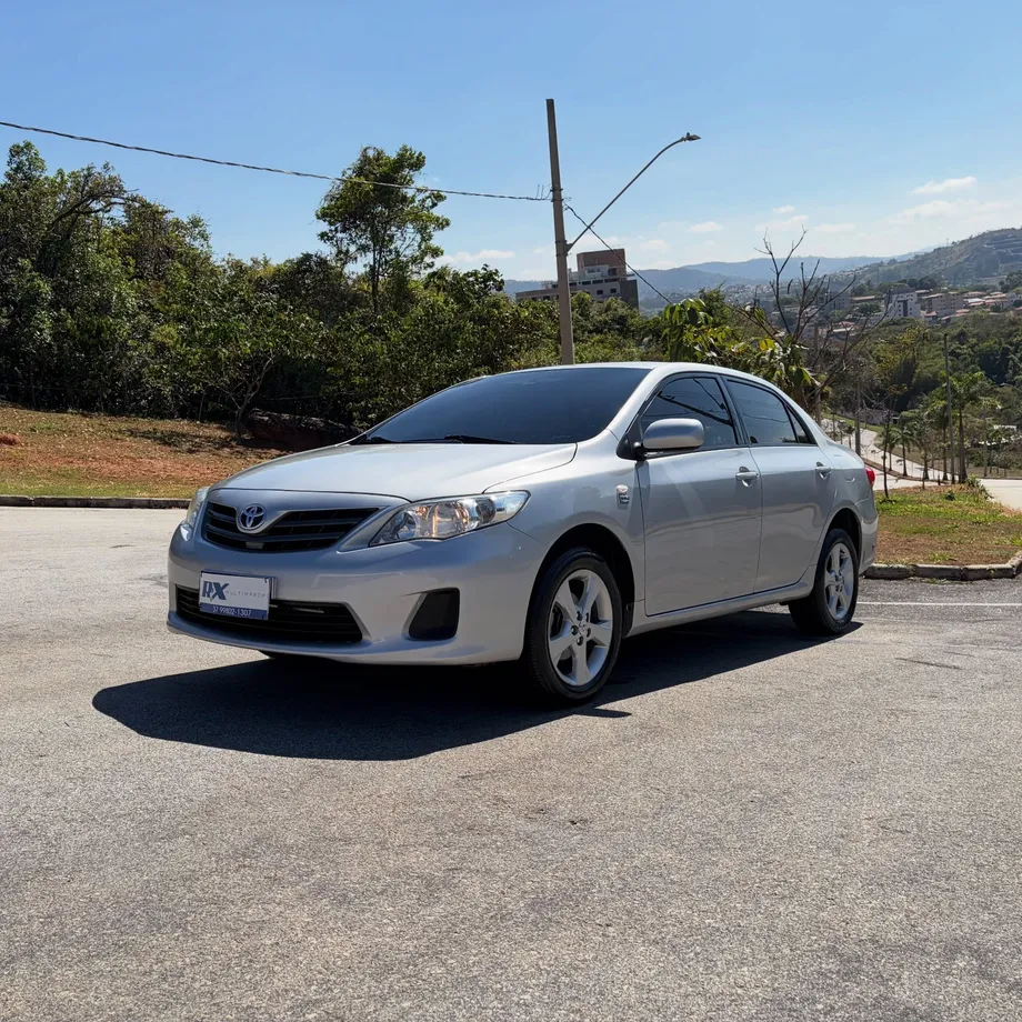 Toyota Corolla GLI 1.8 2013 — 131 mil km