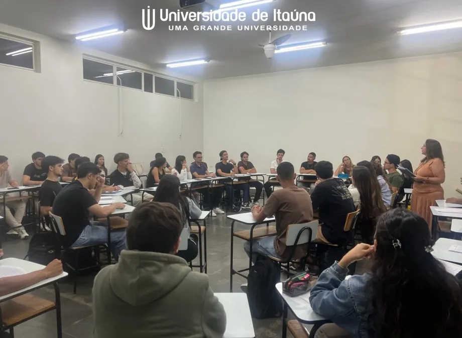 Alunos da UIT debatem Reforma Tributária