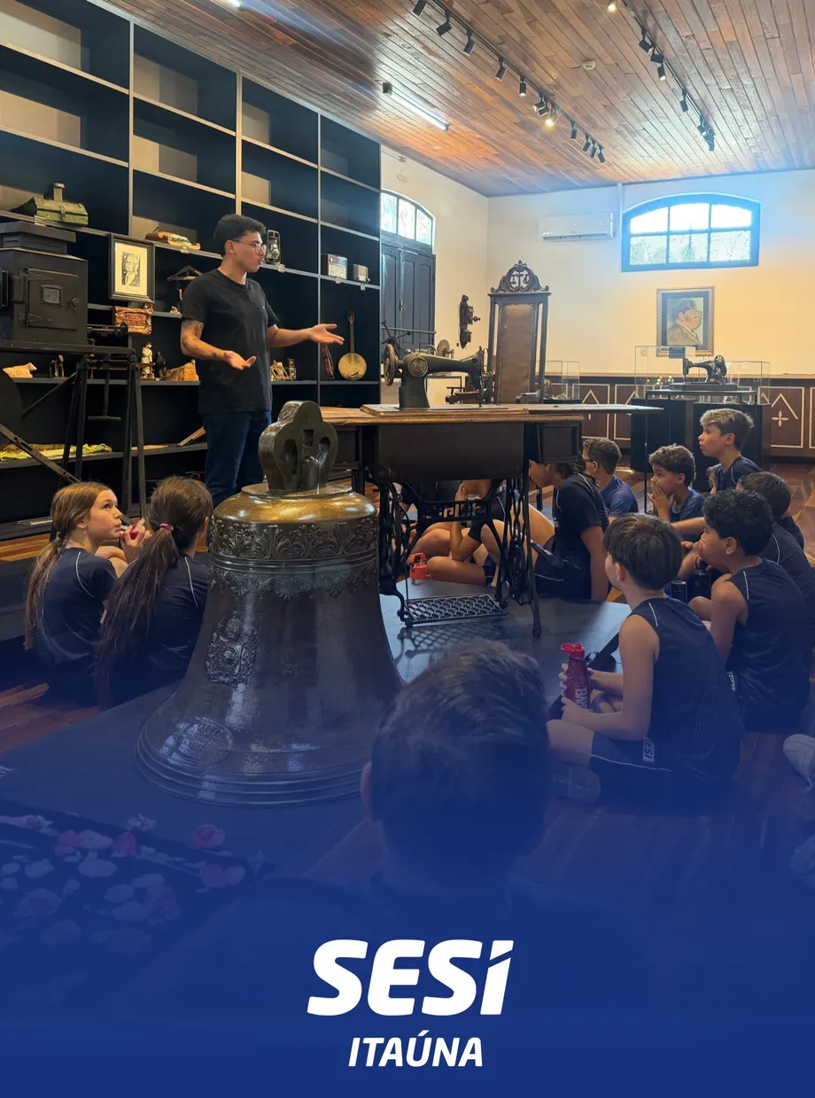 Alunos do SESI visitam Museu Municipal de Itaúna