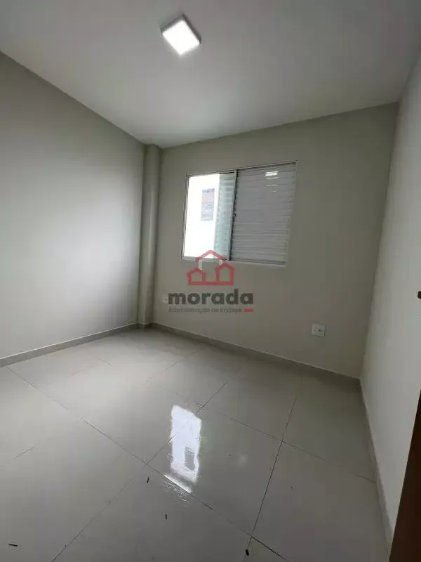 Apartamento à venda, 3 quartos, 1 suíte, 1 vaga, Centro